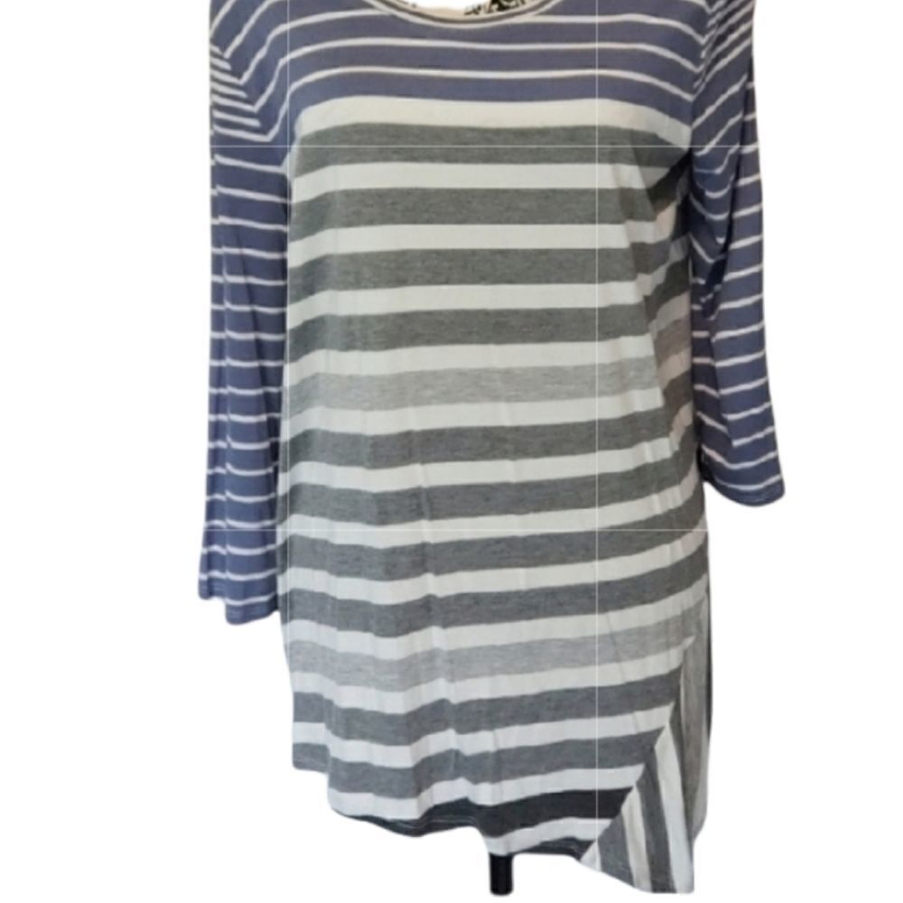 New 3/4 sleeve stripe Asymmetrical top